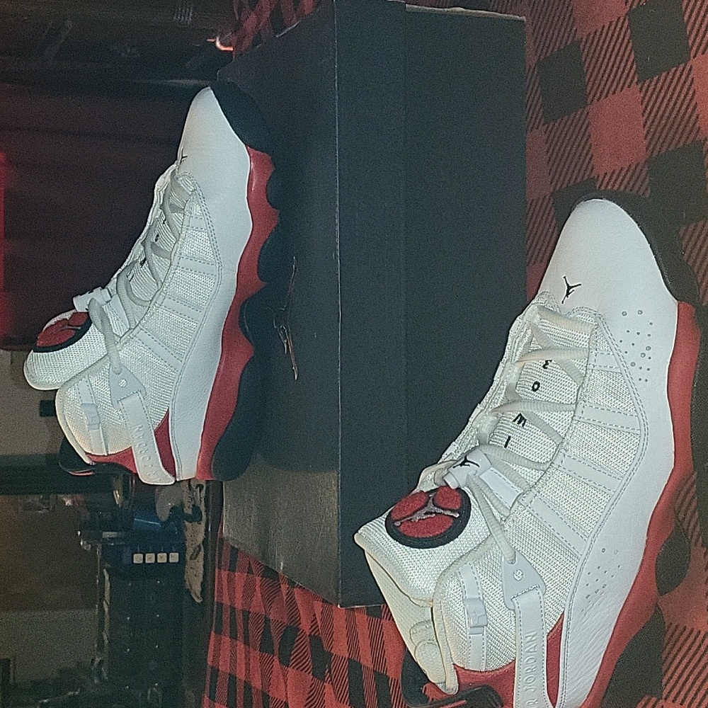 Red and white jordan TW03 shoes